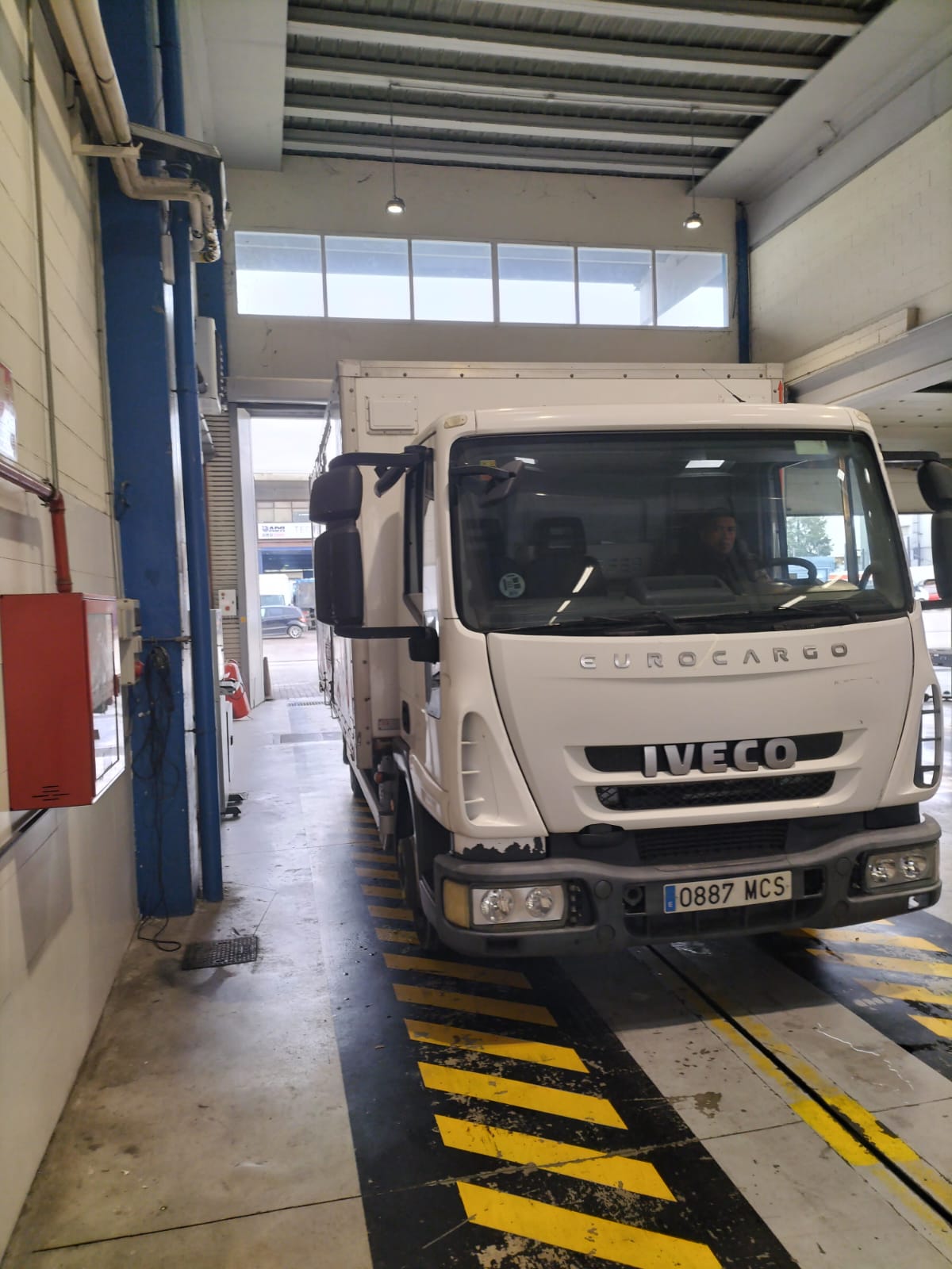 IVECO Eurocargo lateral