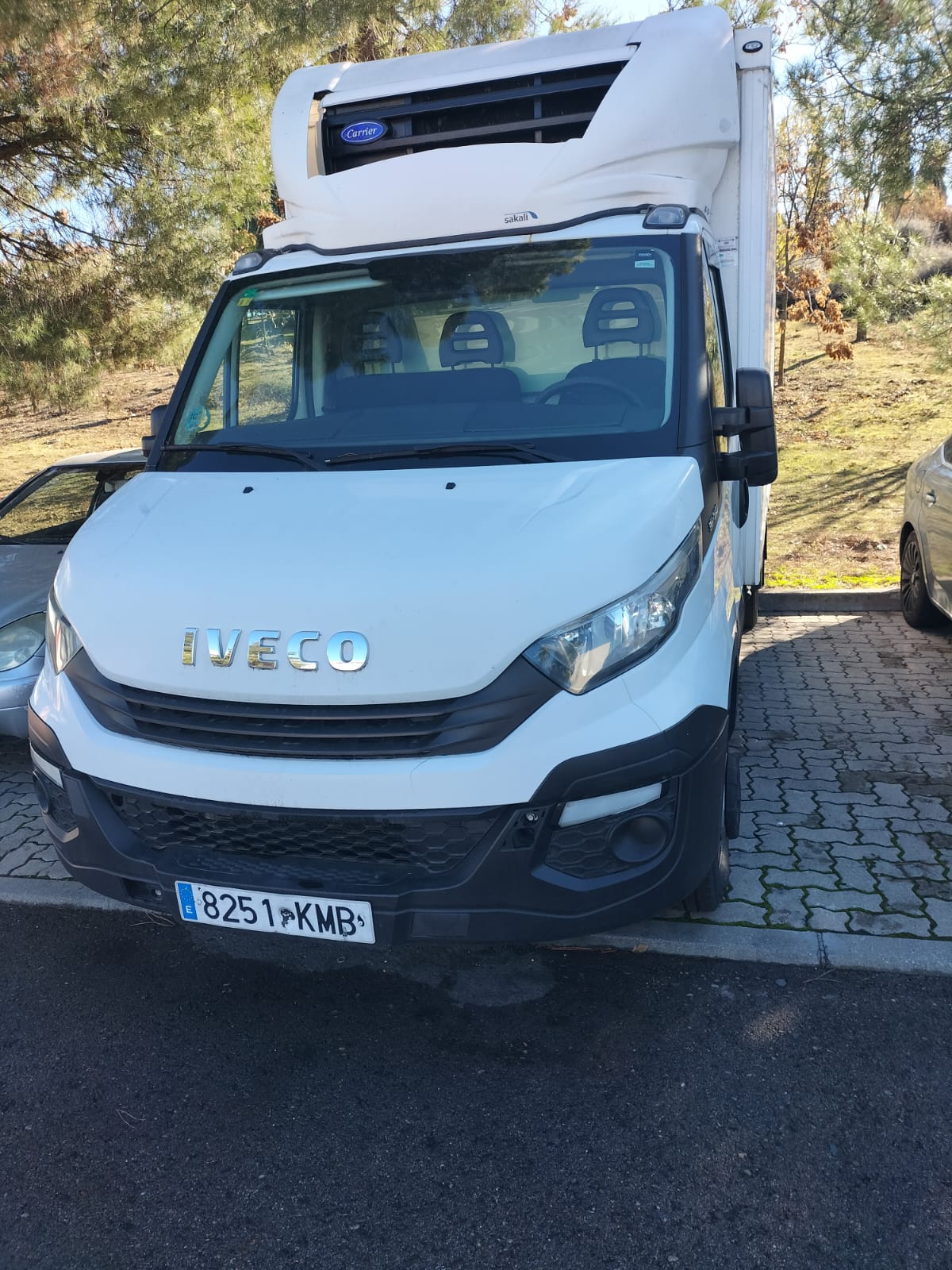 IVECO 35C15 interior carga